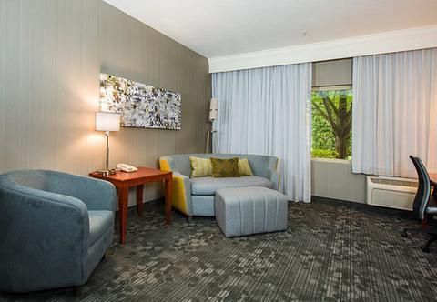 Courtyard by Marriott Portland Tigard