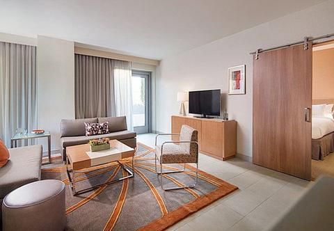 Courtyard by Marriott Los Angeles L.A. LIVE