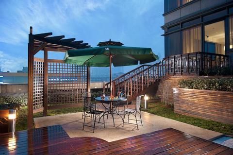 Outdoor Pictures 24