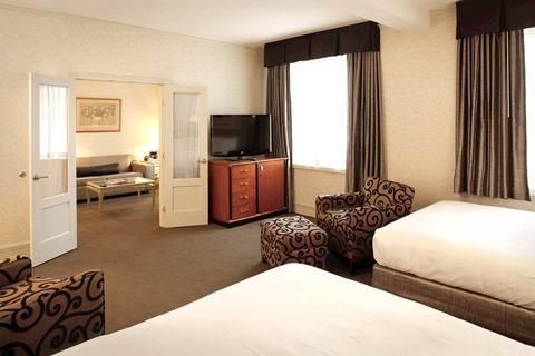 Hilton Cincinnati Netherland Plaza