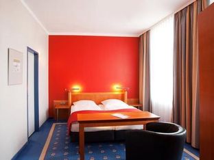 Hotel Image 2