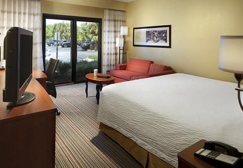 Courtyard by Marriott Orlando Airport