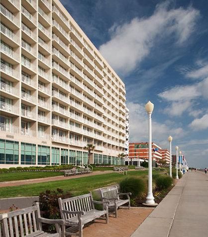 Courtyard Virginia Beach Oceanfront / North 37th Street
