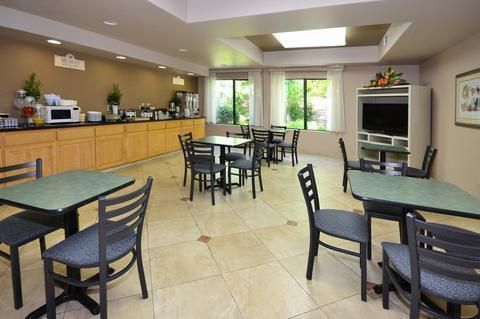 Best Western Lanai Garden Inn & Suites