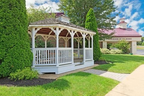 Outdoor Pictures 24