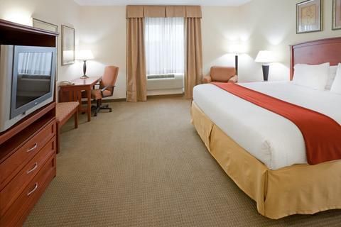 Holiday Inn Express Hotel & Suites Decatur, TX, an IHG Hotel