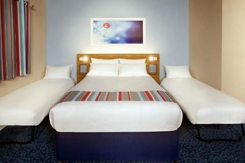 Travelodge Cambridge Fourwentways