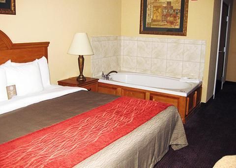Comfort Inn and Suites Fredericksburg