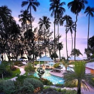 Colony Club by Elegant Hotels