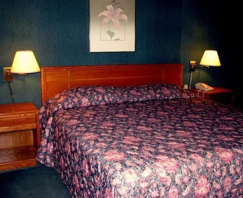 Niles Inn & Conference Center