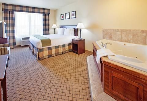 Holiday Inn Express Hotel & Suites El Dorado, an IHG Hotel