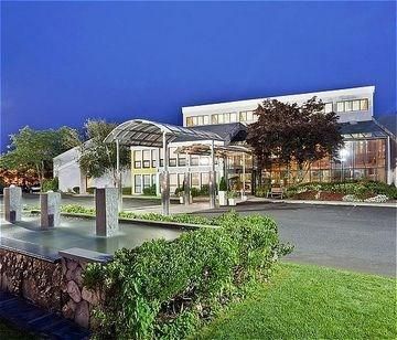 Holiday Inn Cape Cod - Hyannis, an IHG Hotel