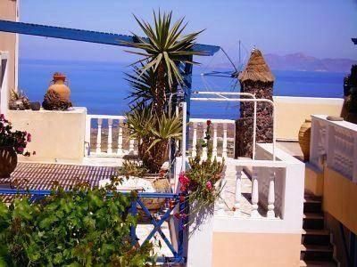 Hotel Thira
