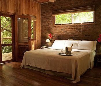 La Aldea De La Selva Lodge
