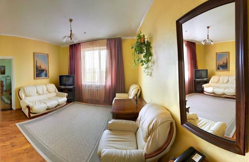 Aivengo Hotel