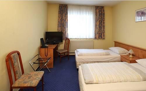 Galeria Airport Hotel