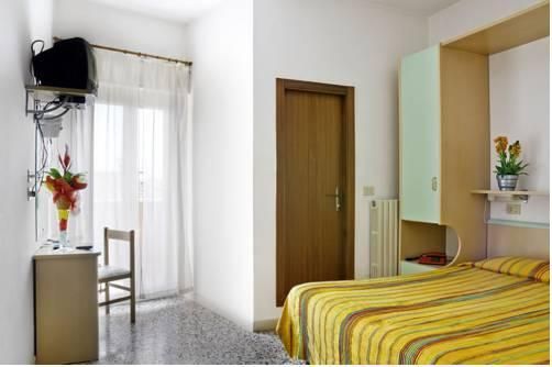 Hotel Elena