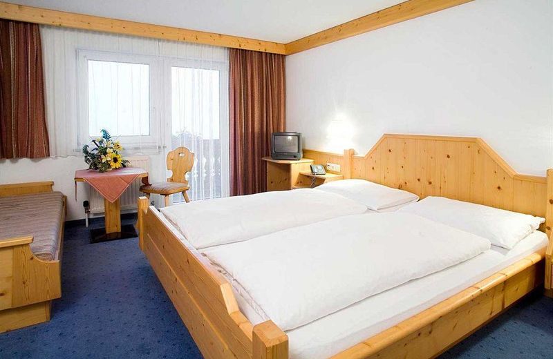 Hotel Alpenfriede