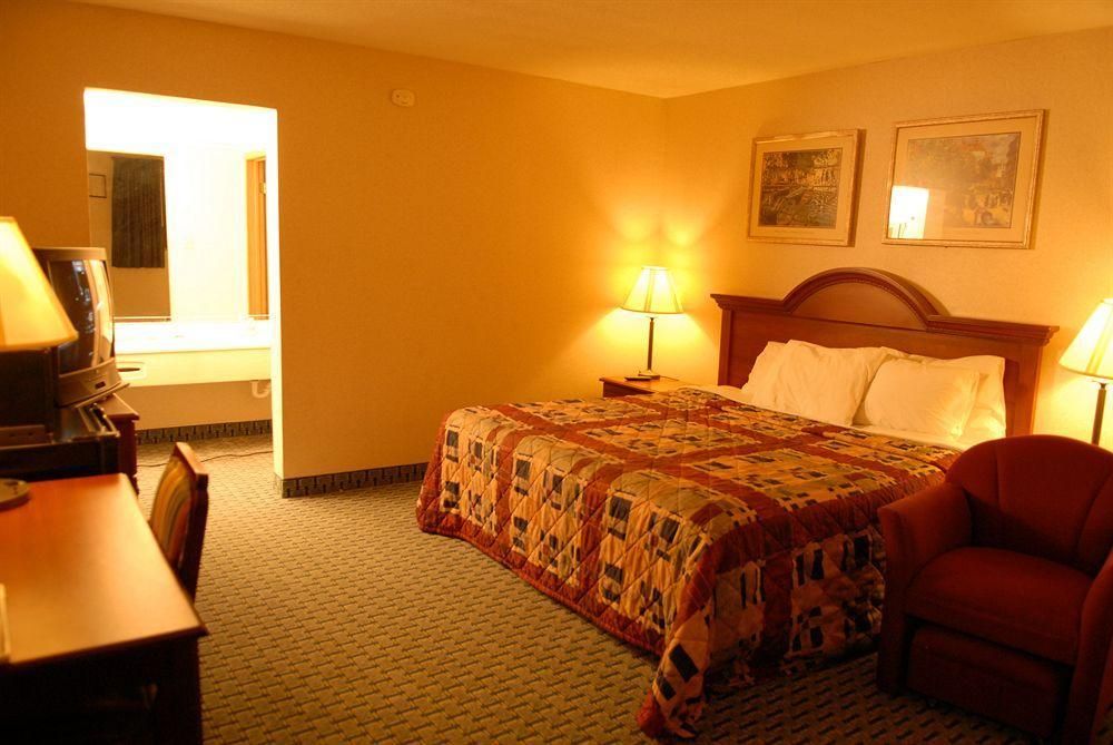 AMERICAN MIDWEST HOTEL NILES