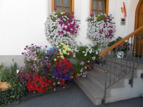 Outdoor Pictures 16