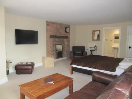 Bath Arms Crockerton