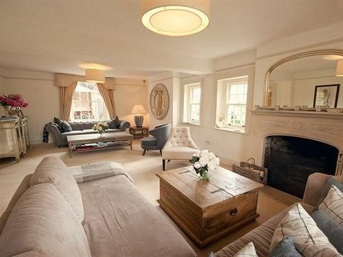 BROOKES FARM BOUTIQUE GUESTHOUSE