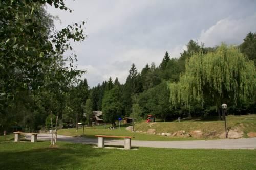 Outdoor Pictures 11