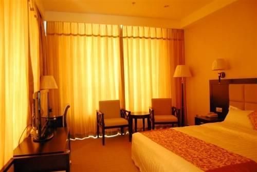 DALIAN CHAOYUE INTERNATIONAL HOTEL