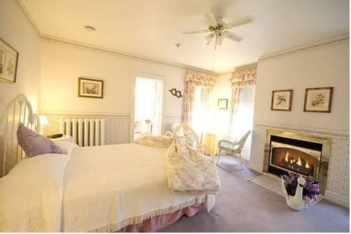 Cranberry Cove Inn