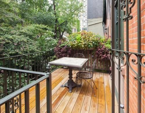 Outdoor Pictures 24