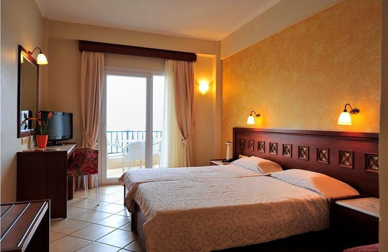 Hotel Evilion Sea And Sun