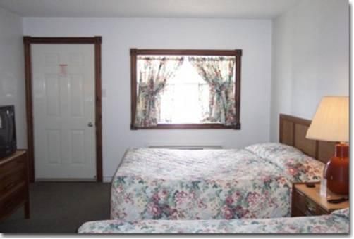 Fenelon Inn