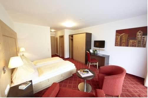 Klawunn Hotel & Apartement