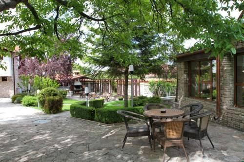 Outdoor Pictures 21