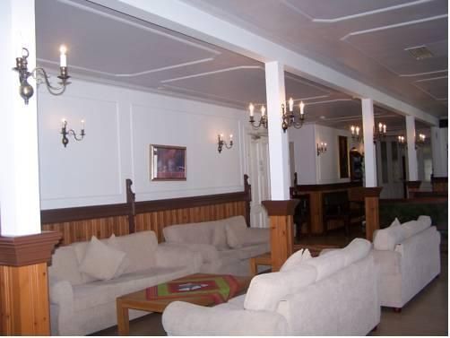 HELLESYLT GRAND MOTELL