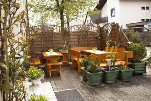 Outdoor Pictures 22
