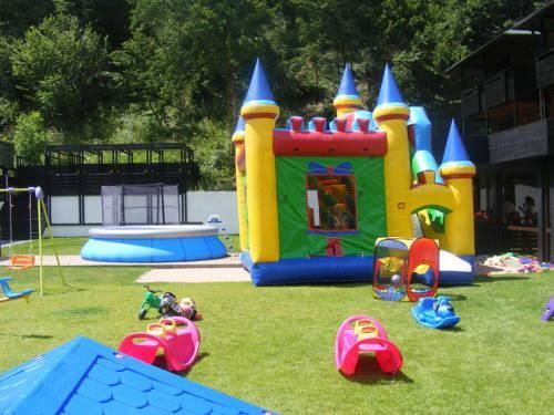 Outdoor Pictures 21