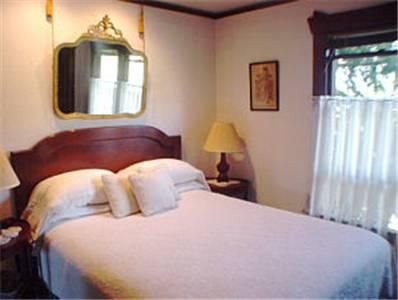 INN OF TWIN GABLES BED AND BREAKFAST