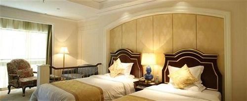 Jian Ming International Hotel - Shishi