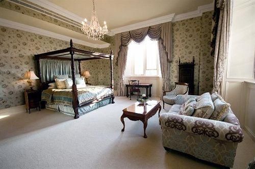 Kilronan Castle Hotel & Spa
