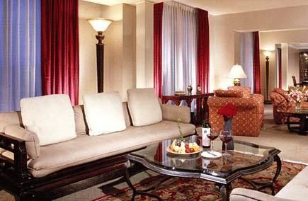 MILLENNIUM HOTEL ST. LOUIS