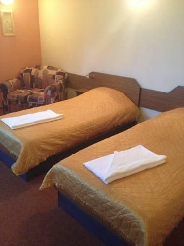 OMEGA FAMILY HOTEL