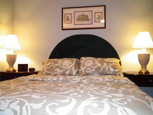 RAZ INN PHOENIX