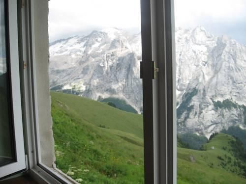 Outdoor Pictures 10