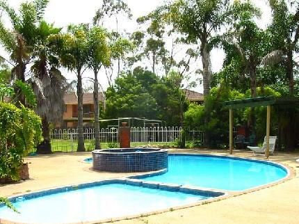 Eden Nimo Motel