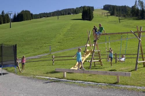 Outdoor Pictures 21