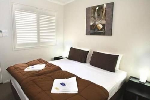 SYDNEY GATEWAY RESORT