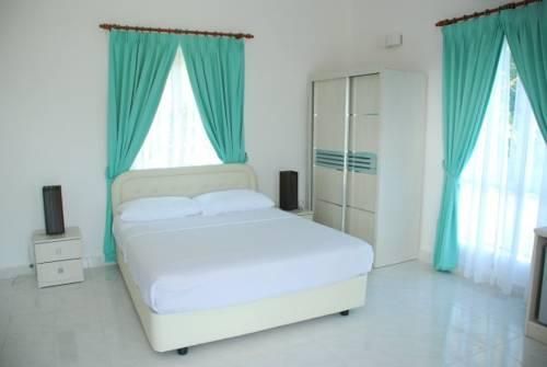 Tasoh Lake Resort & Retreat