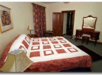 Bridge Hotel