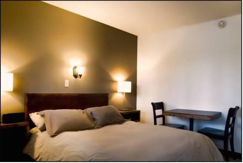 The Canterbury Inn of Downtown Invermere